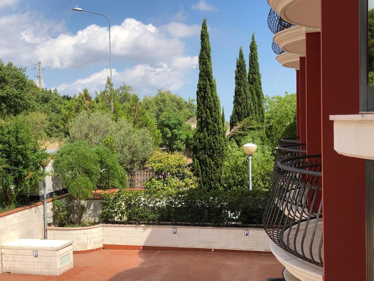 Hotel Ristorante Rossemi سان جيوفاني روتوندو المظهر الخارجي الصورة